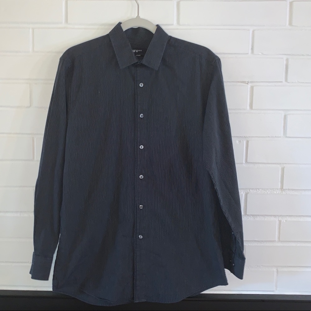 3/$25 Bar III Black  Pin striped Dress Shirt 15.5
